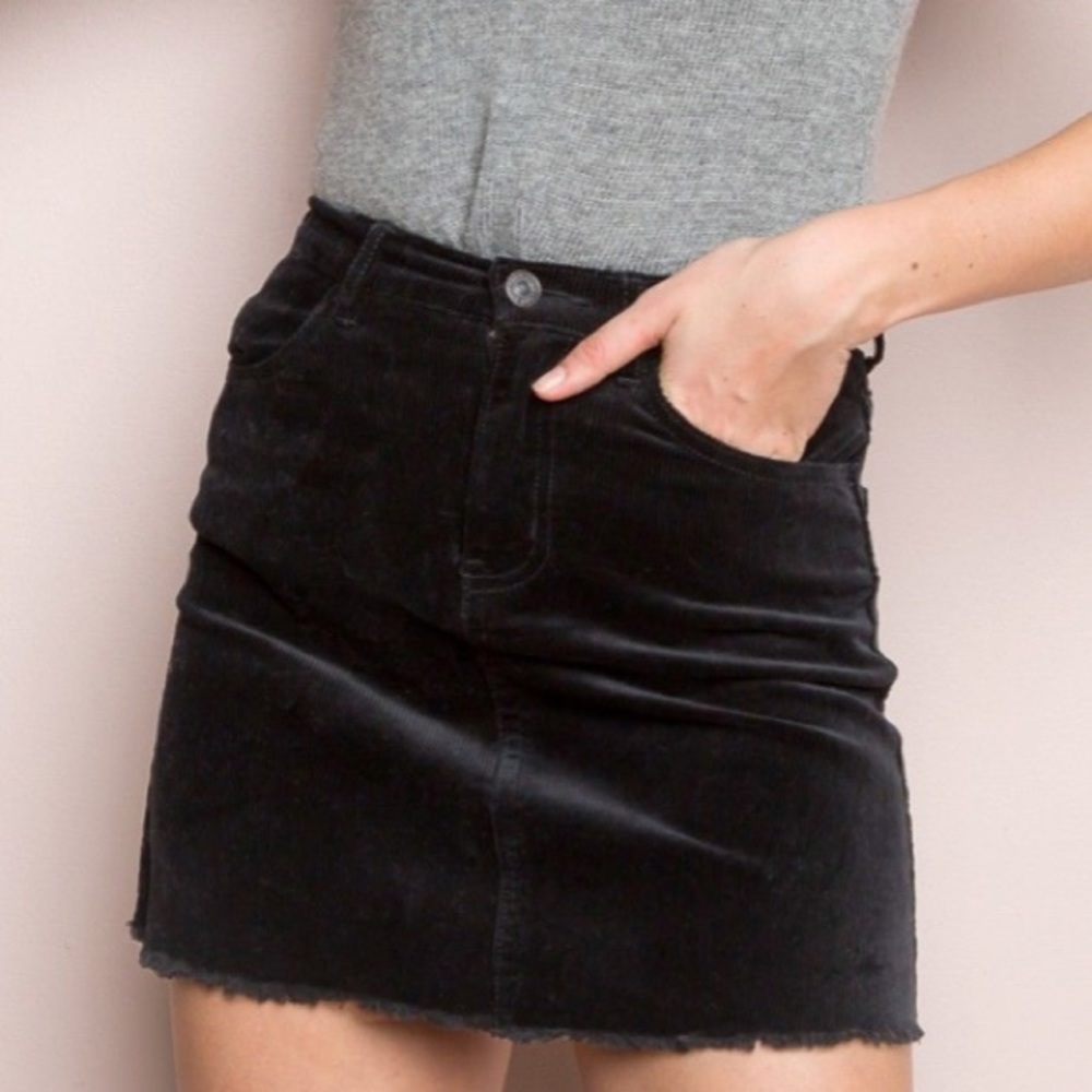 Juliette corduroy skirt brandy Melville